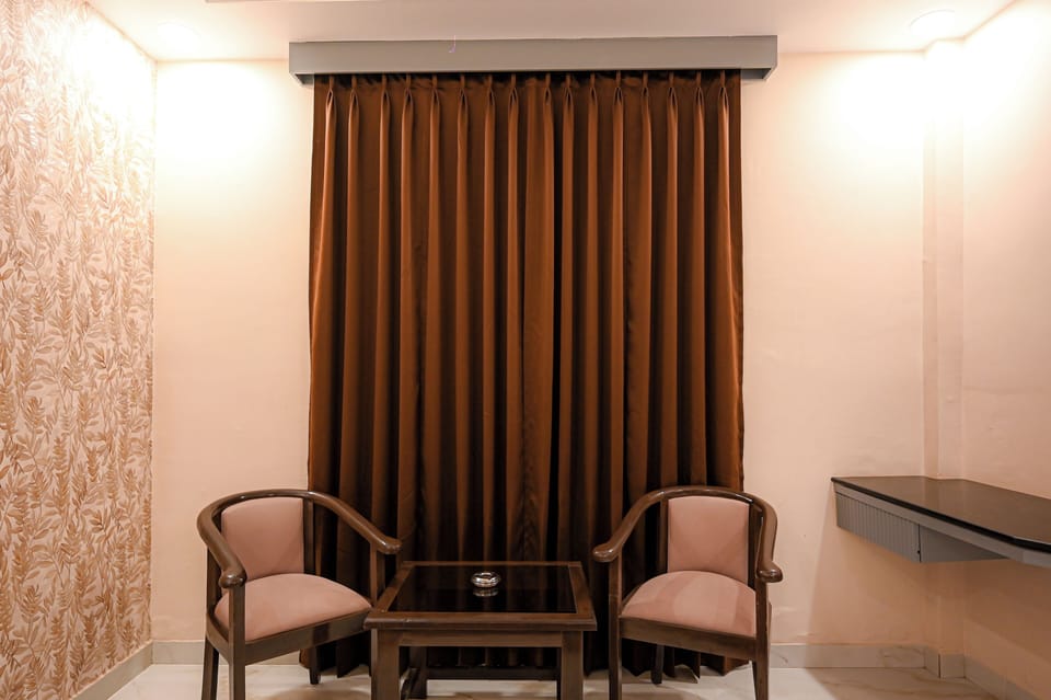 Executive Double Room | Dining room