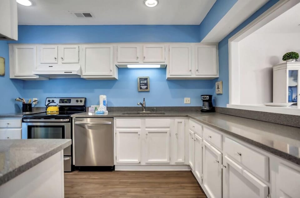 Spacious & open to make all of your vacation meals!