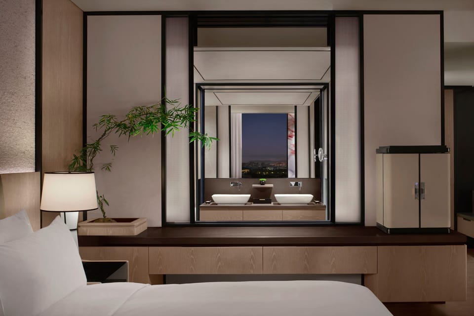 Premier Room, Gusu View, King Bed | Minibar, in-room safe, blackout drapes, iron/ironing board