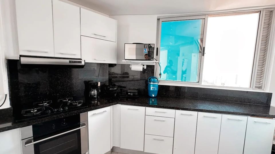 Cocina equipada.