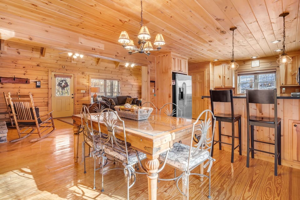 14-web-or-mls-989-el-miner-dr.jpg
