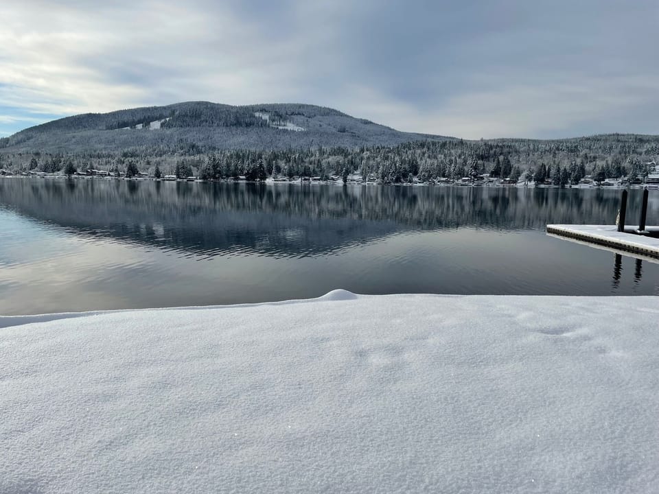Come  stay and play in the snow. The Cottage is a great distance from Mt Baker