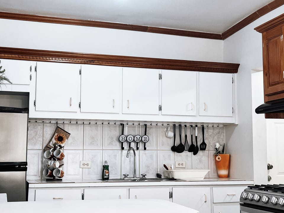 Kitchen (2)