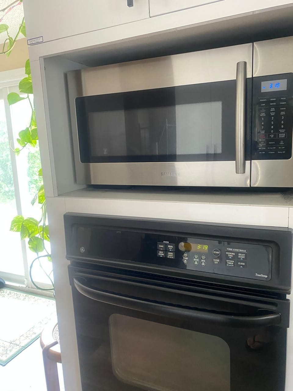 Microwave