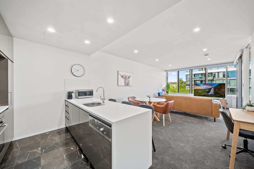 Kitchen/Dining Area/Living Area