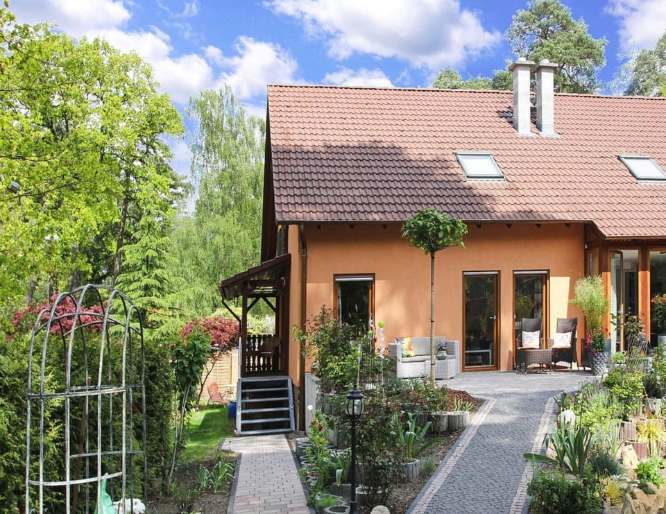 House | Exterior