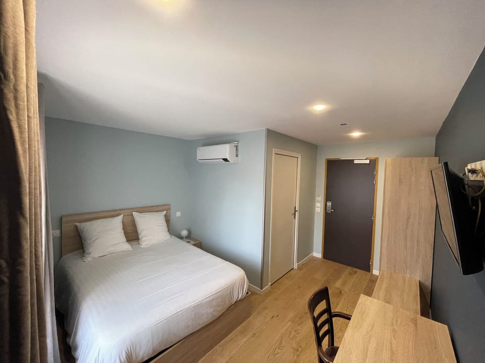 Comfort Double Room | Free WiFi