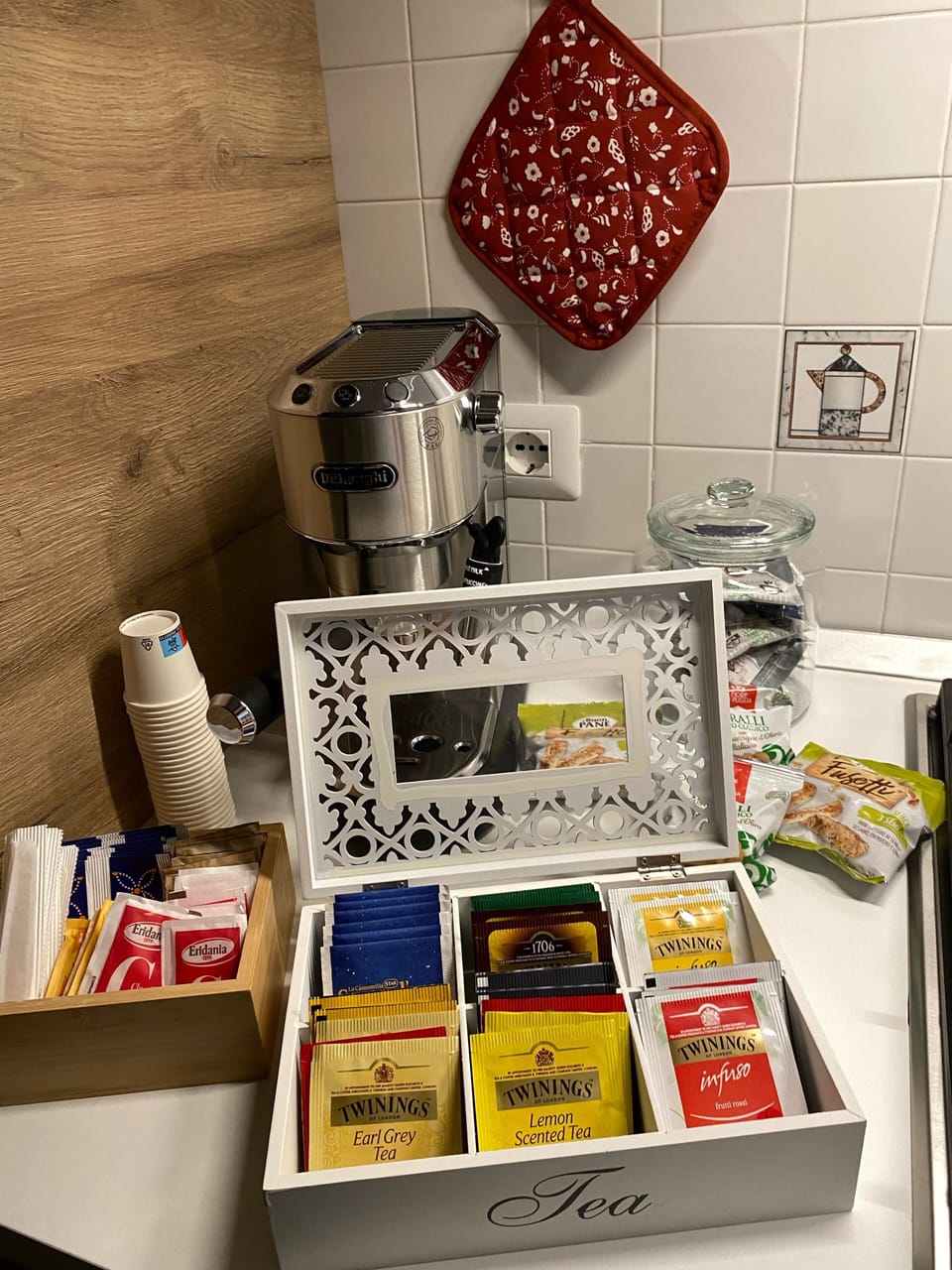 Junior Suite, City View | Coffee and/or coffee maker