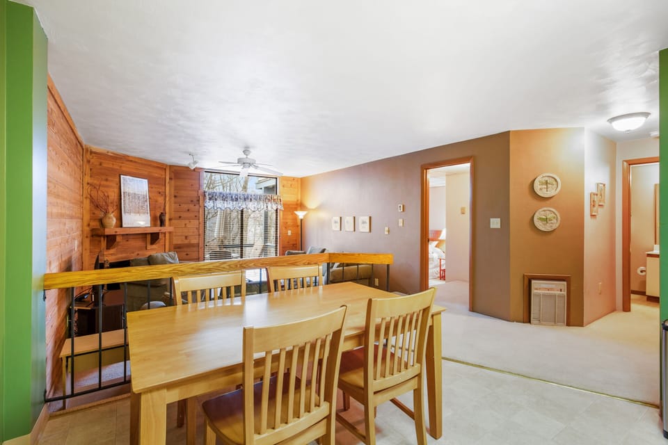 Condo, 1 Bedroom | Interior