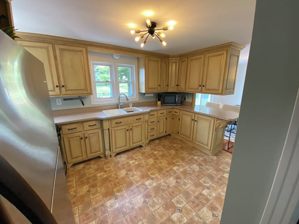 Main Floor Kitchen 
