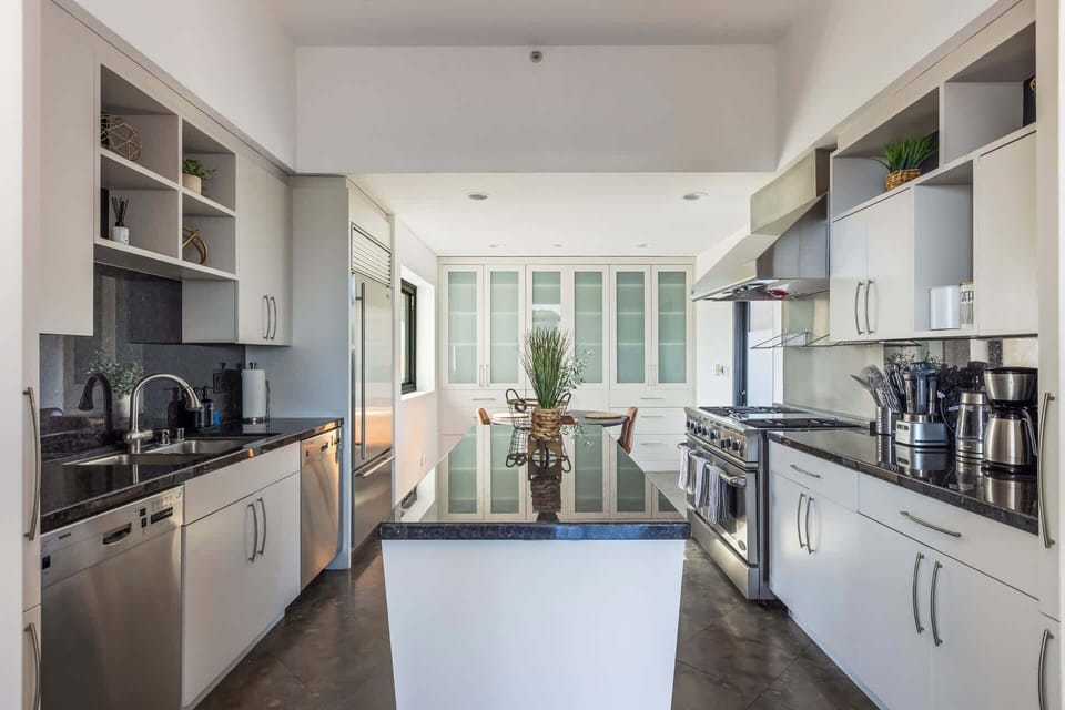 Open Chef's Kitchen