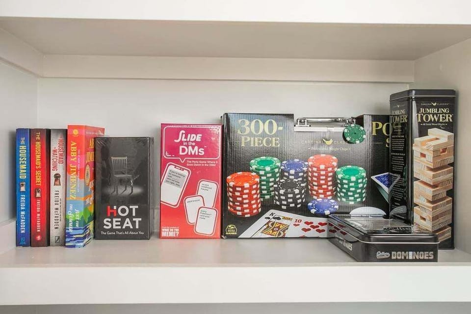 Games and additional kitchen appliances are provided!