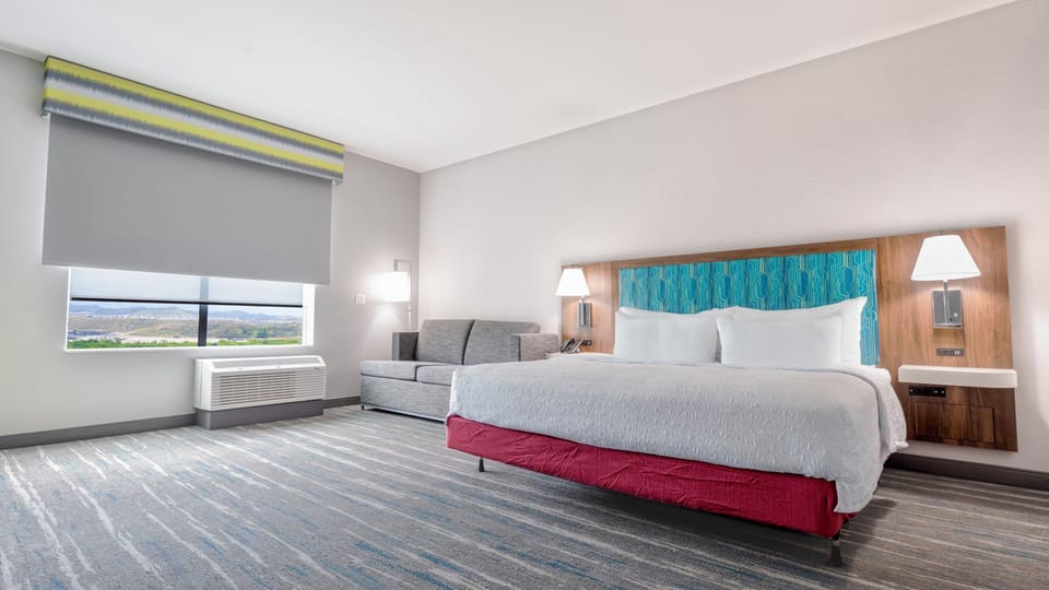 Room, 1 King Bed with Sofa bed, Accessible, Bathtub | Desk, laptop workspace, blackout drapes, iron/ironing board