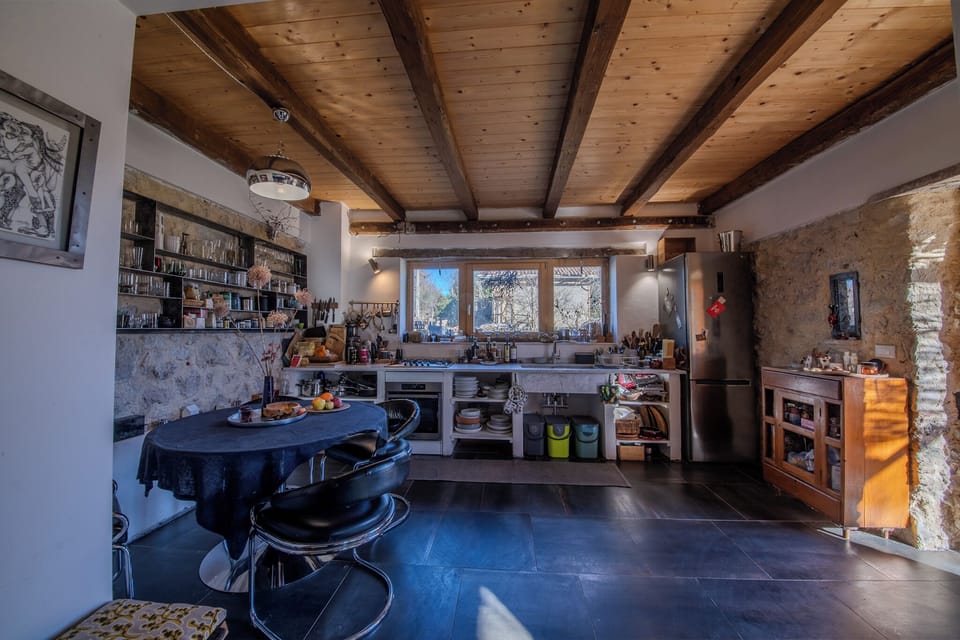 House, Patio, Mountain View | Private kitchen | Full-size fridge, oven, stovetop, coffee/tea maker
