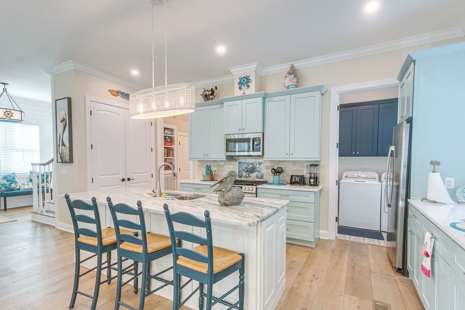 Kitchen | 1st Floor | Keurig Coffee Maker | Dishwasher