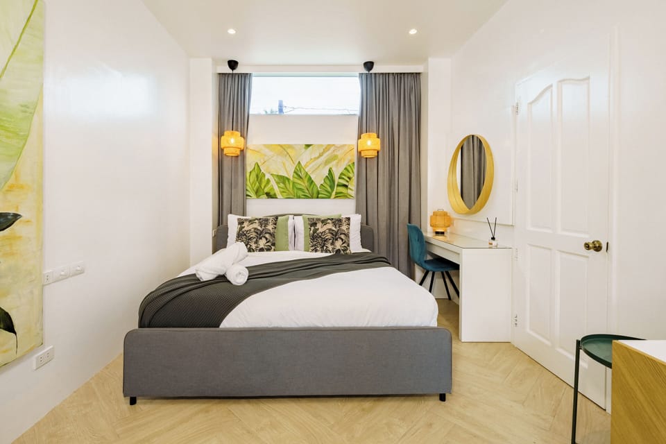 Deluxe Suite, Patio | 1 bedroom, free WiFi