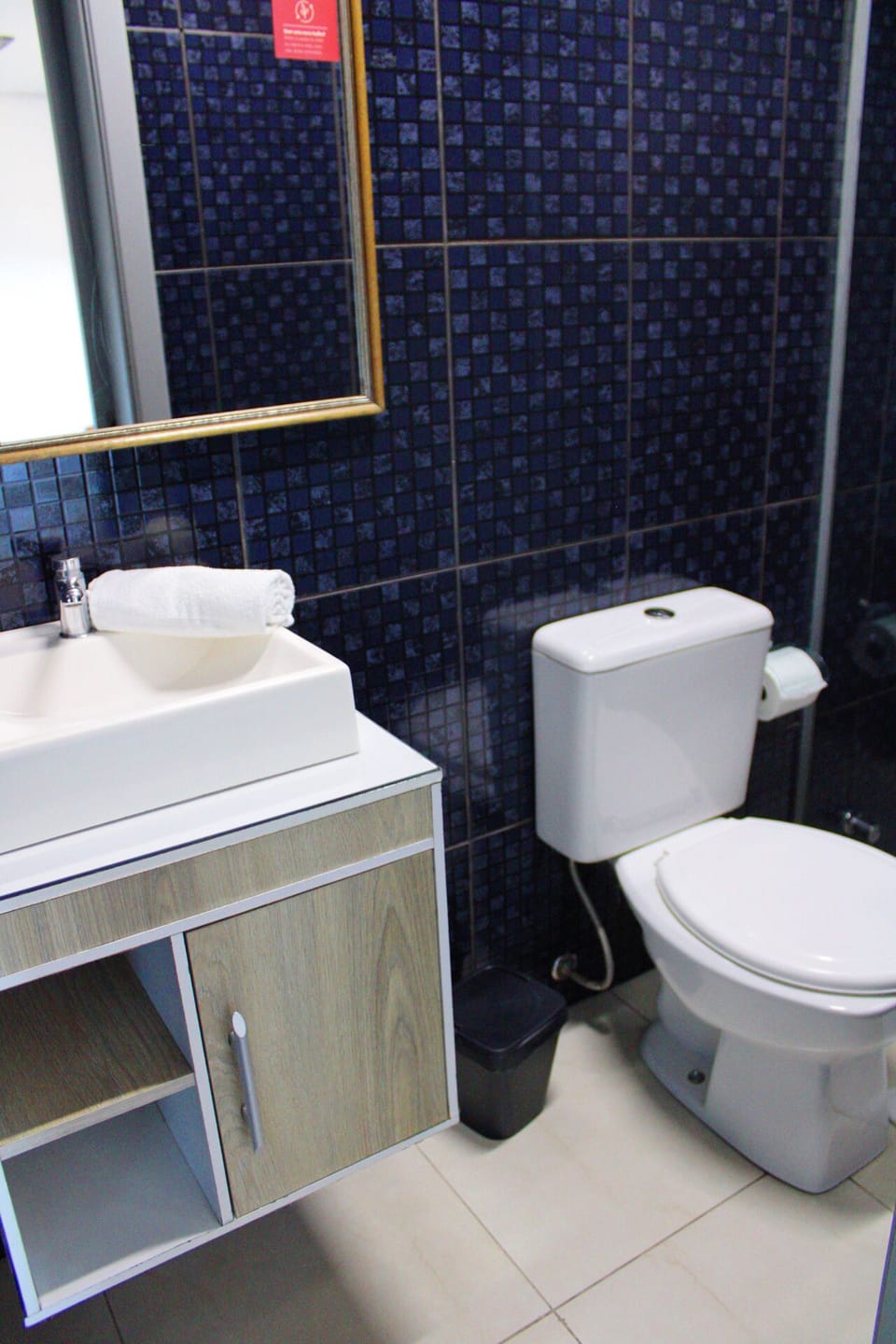 Classic Triple Room, Multiple Beds | Bathroom | Shower, towels, soap, shampoo