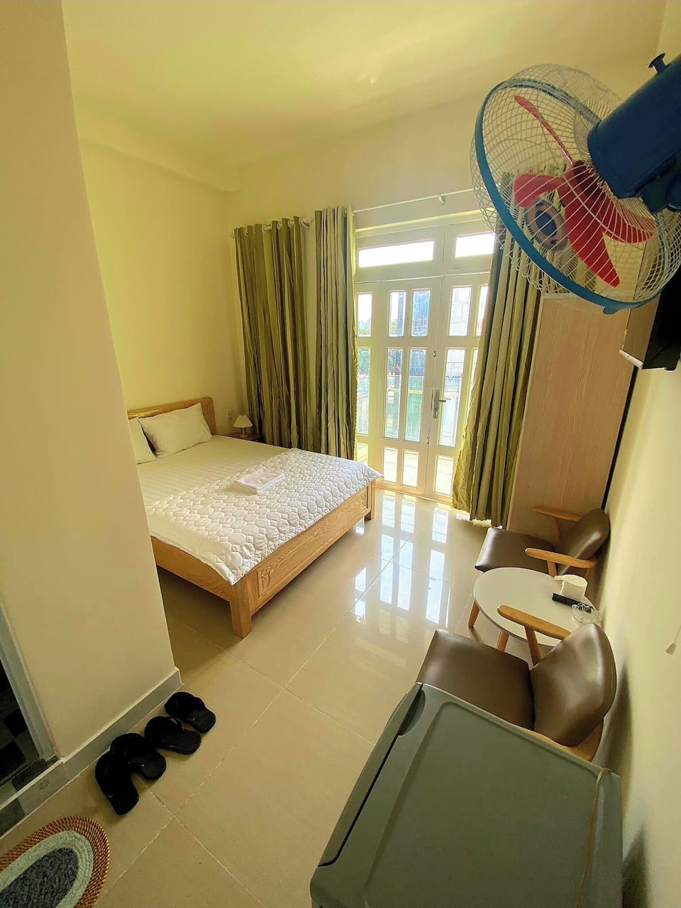 Deluxe Double Room | Minibar, desk, blackout drapes, soundproofing