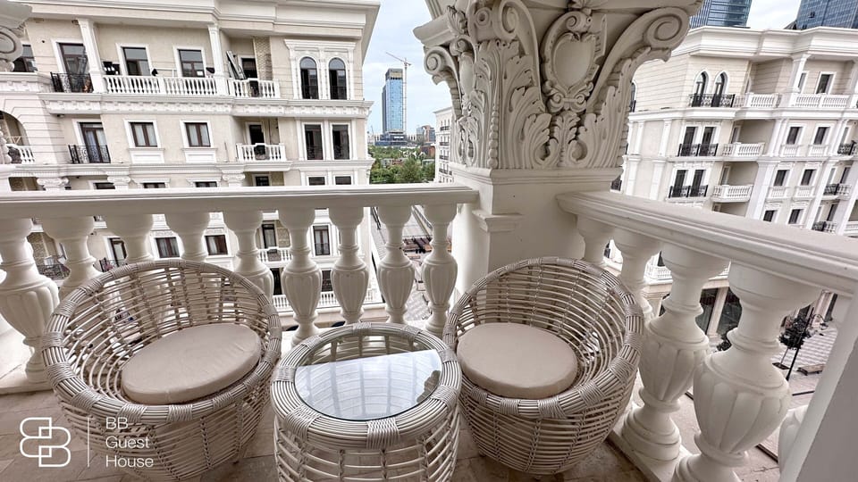 Luxury Apartment, Courtyard View | Balcony