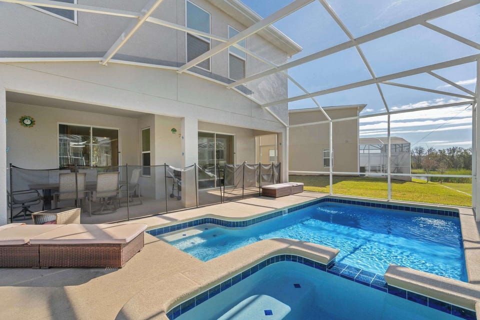 private pool