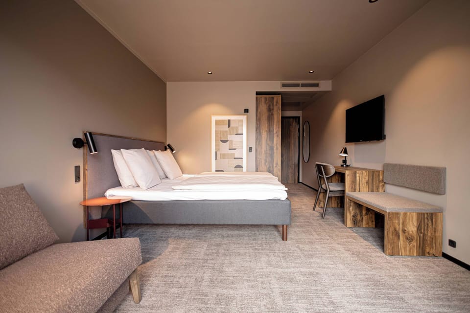 Superior-3-personersværelse kæledyr er ikke tilladt | Premium bedding, down comforters, in-room safe, desk