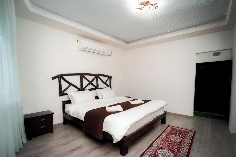 In-room safe, desk, laptop workspace, blackout drapes
