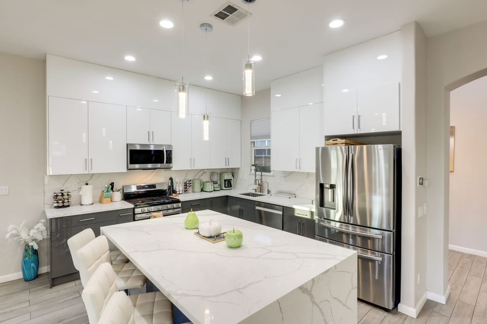 House (4 Bedrooms) | Interior