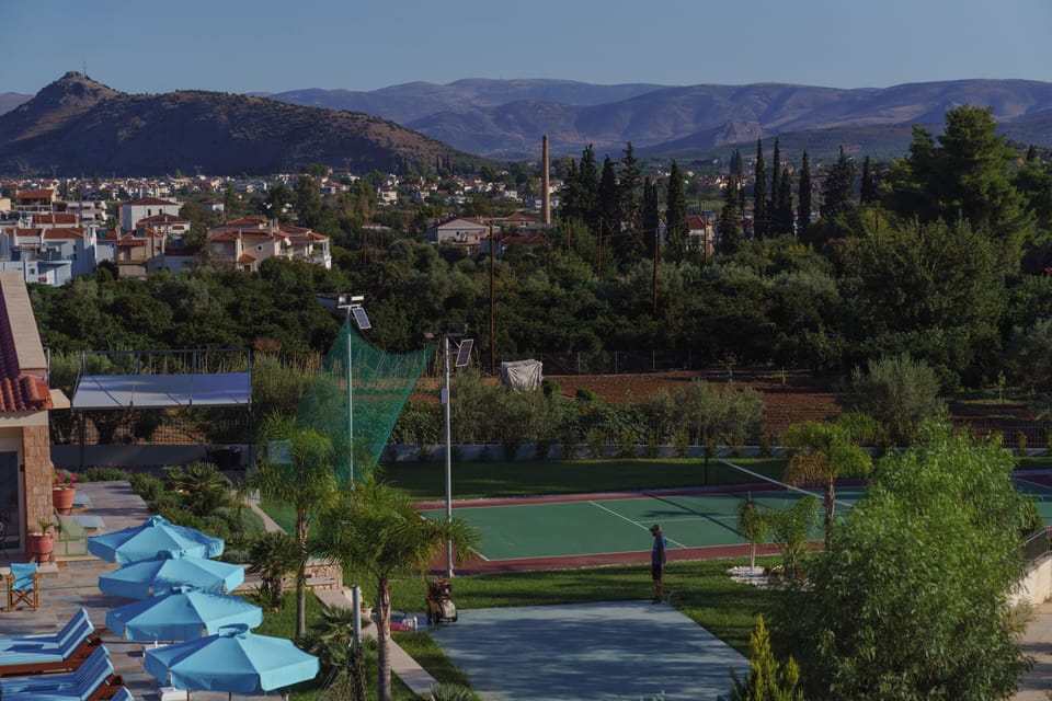 Tennis court