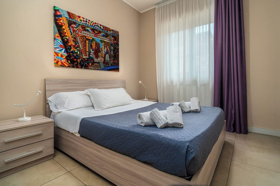 Studio | Blackout drapes, soundproofing, iron/ironing board, free WiFi