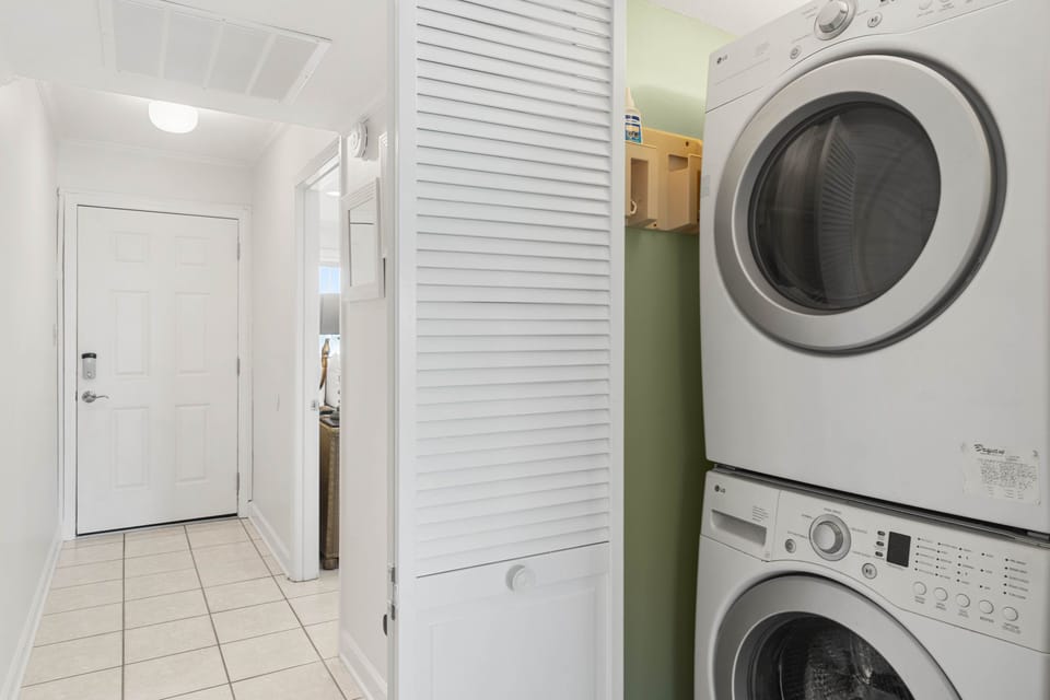 Grandview 2 Bedroom Condo Apartment in Miramar Beach