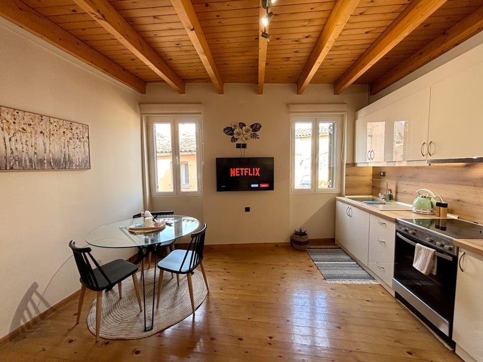 House, Smoking | 1 bedroom