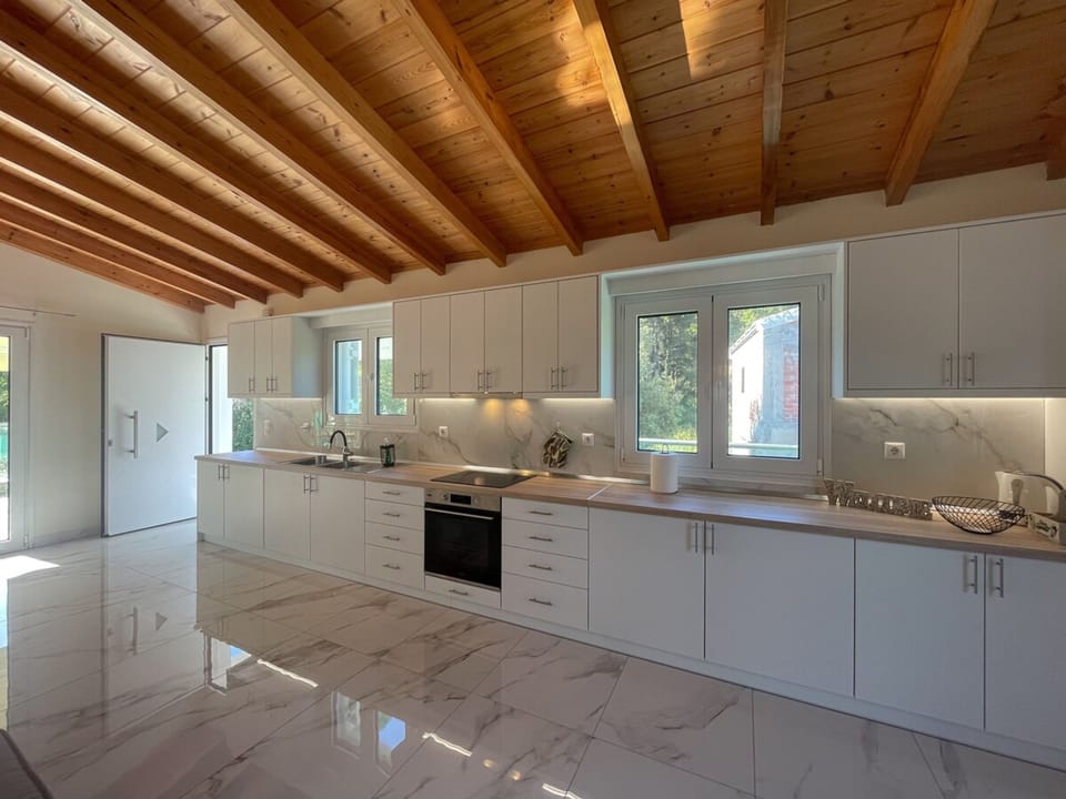 House, Smoking | 2 bedrooms
