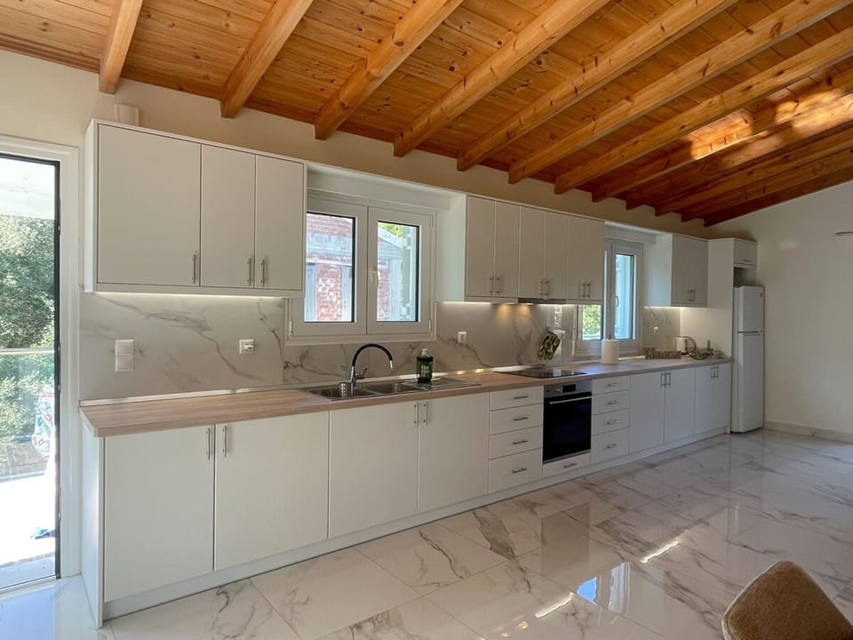 House, Smoking | 2 bedrooms
