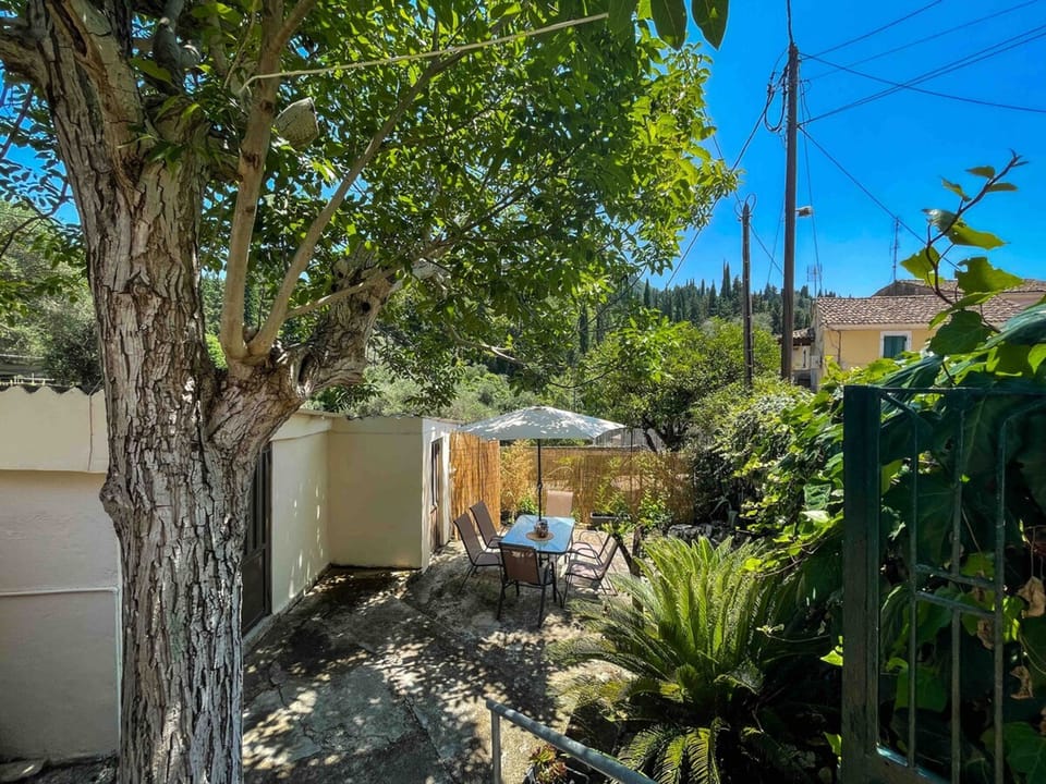 House, Smoking | 3 bedrooms