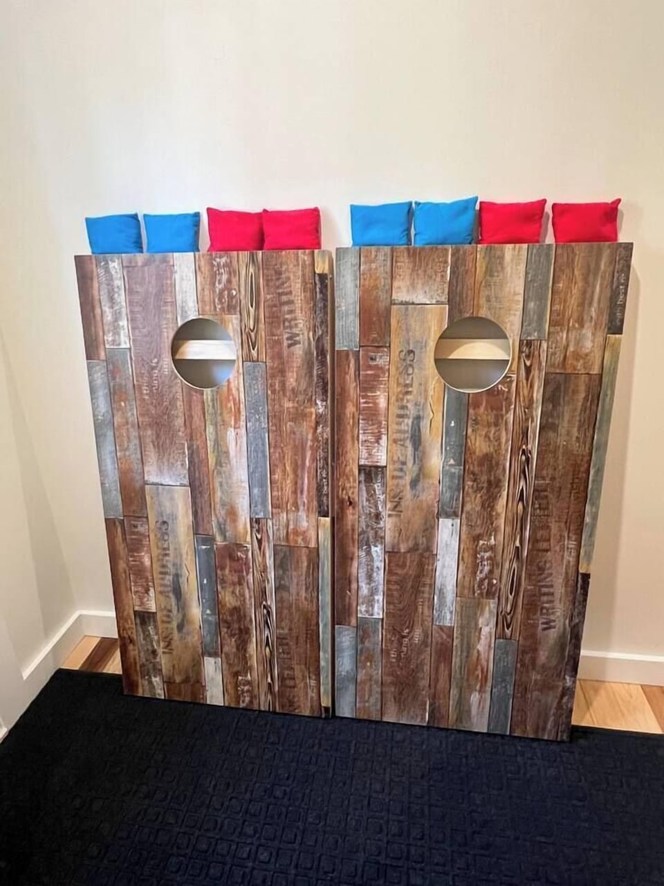 8e5ed8a9-0d56-4224-9964-dab55c967612