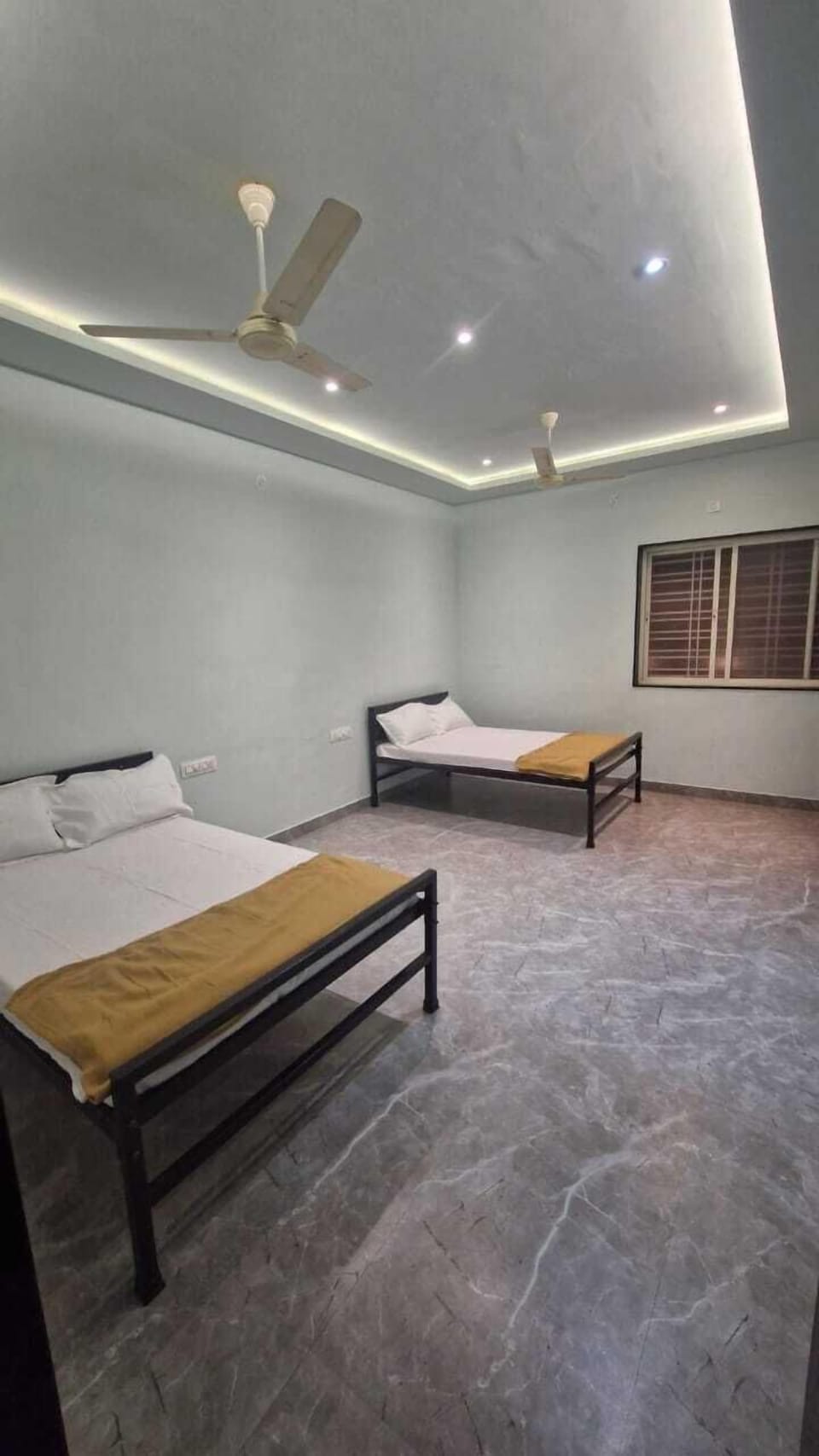 Deluxe Double Room | Free WiFi