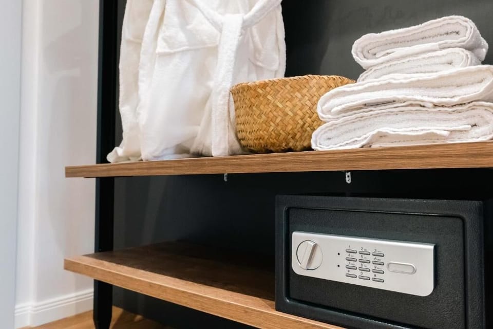 Superior Suite, Terrace | Free WiFi