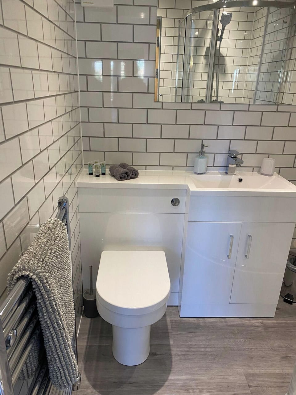 Lochside-1bed-pet Friendly-amazing Views Cabin in Scotland