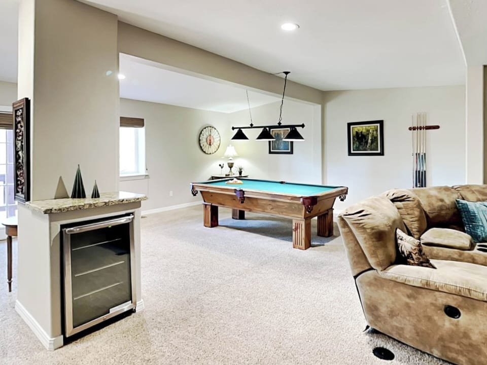House (Multiple Bedrooms) | Miscellaneous