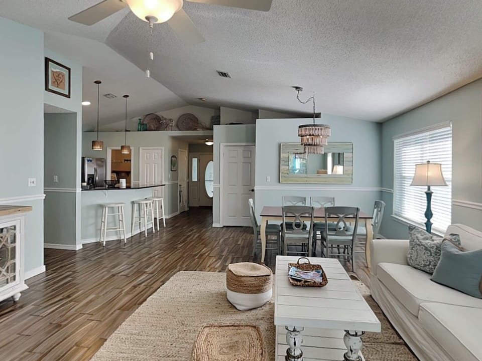Studio (4 Bedrooms) | Miscellaneous