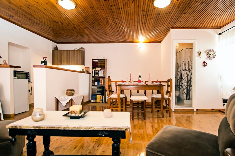 House, Smoking | 2 bedrooms