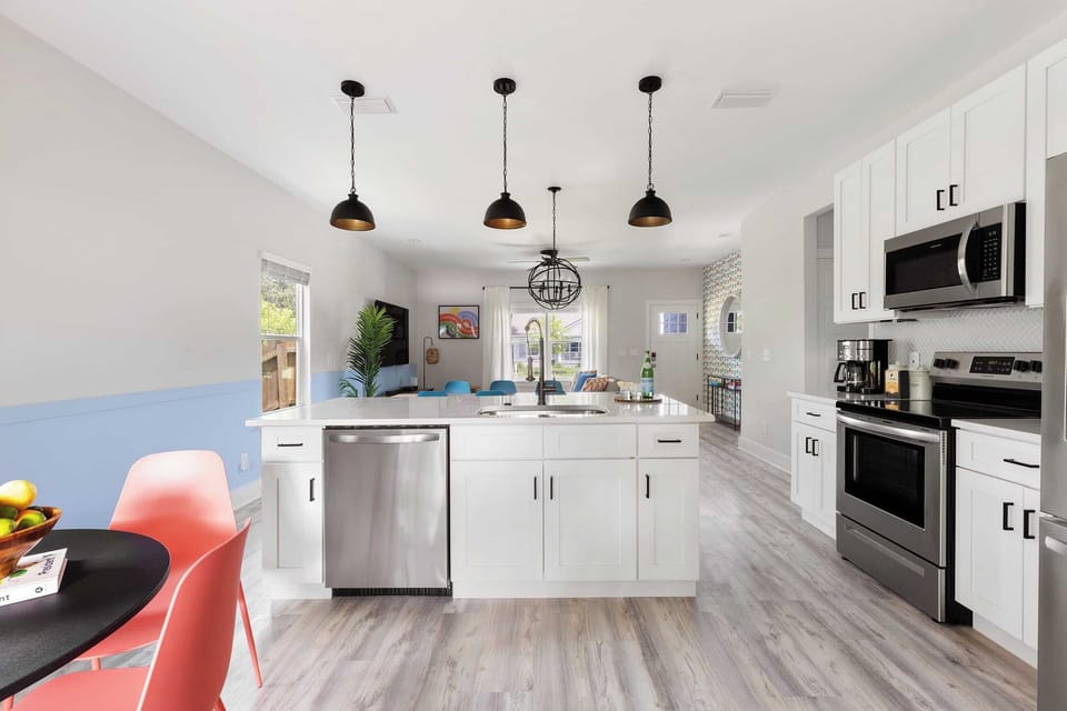 House (4 Bedrooms) | Interior