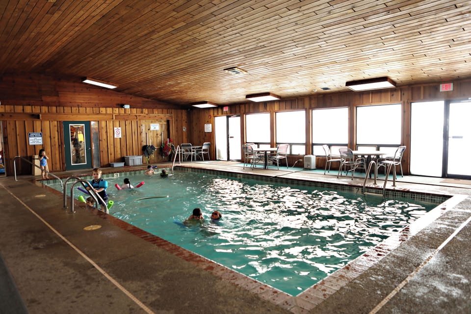 Swim_Pool_035