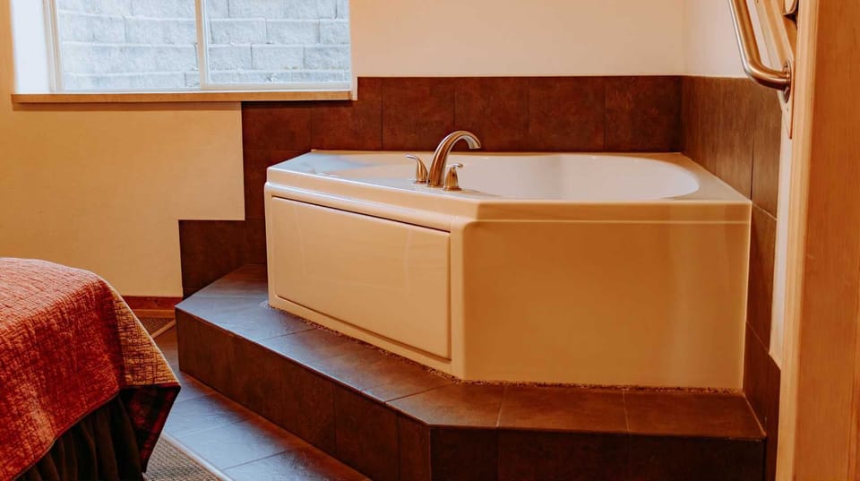 Jacuzzi