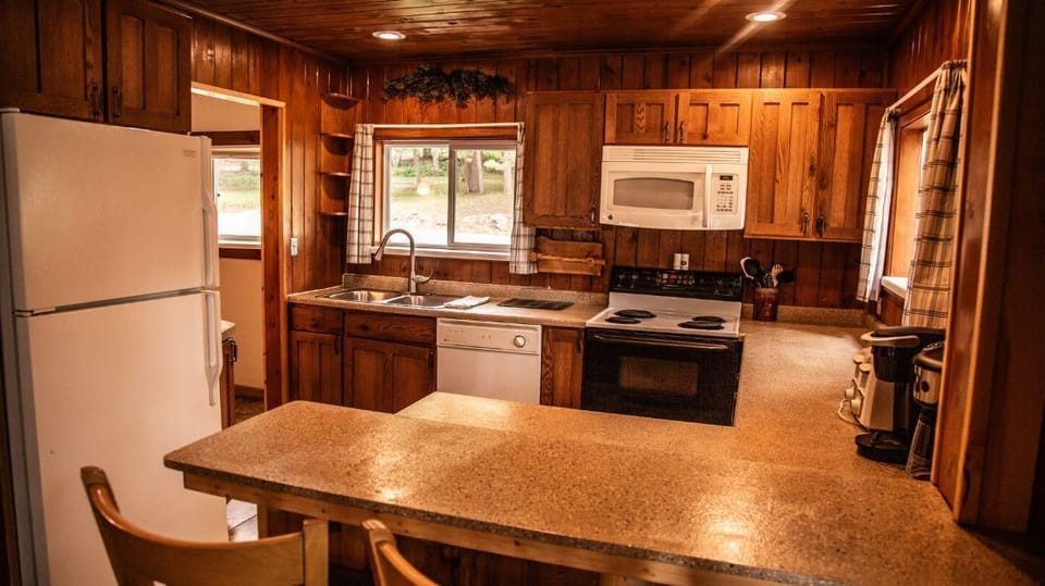 Cabin_10_09