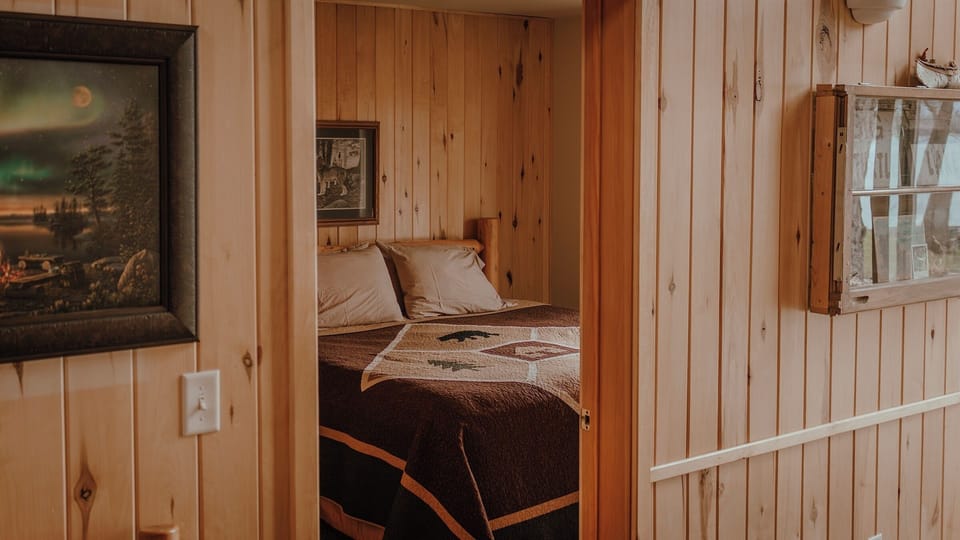 Cabin_20_22