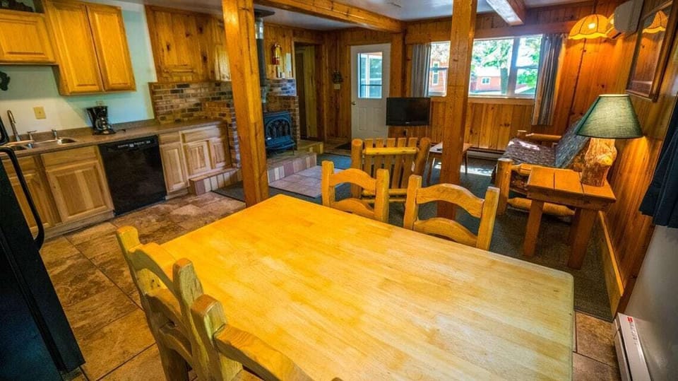 Cabin_3_11