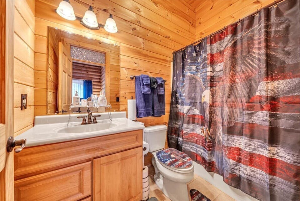 Freedom room - Ensuite bathroom