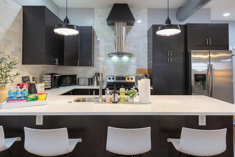 Full Kitchen