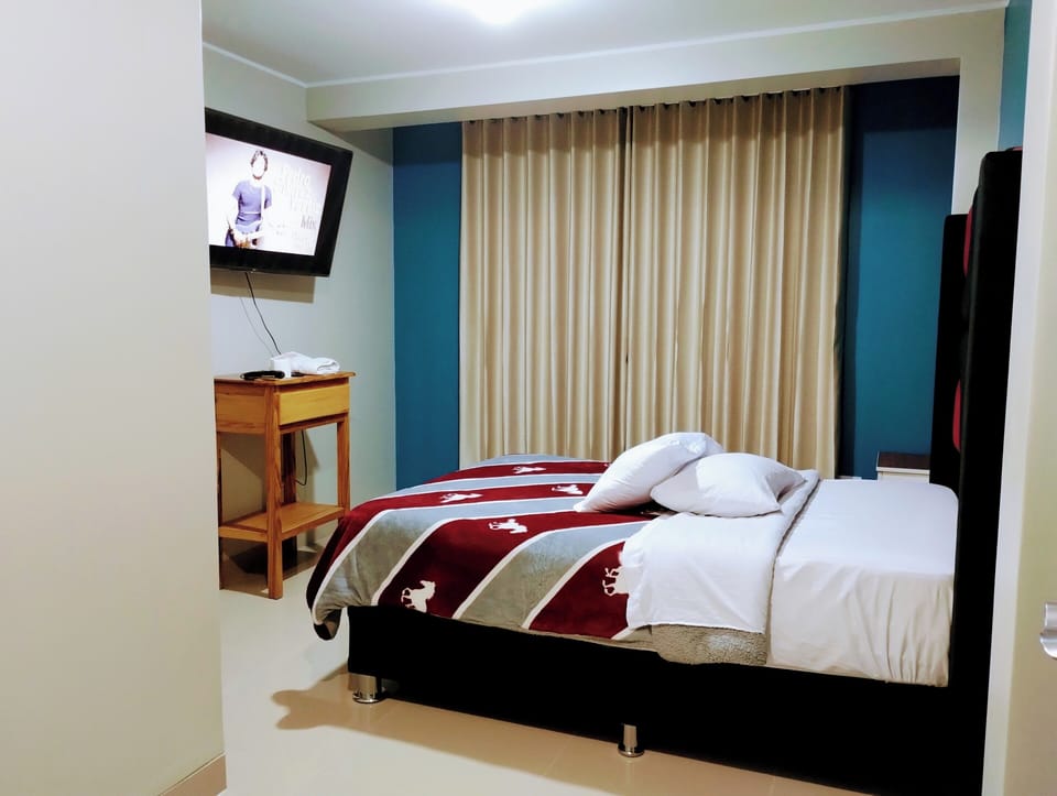 Superior Room, City View, Tower | Desk, free WiFi